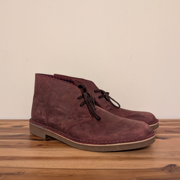 Clarks Aubergine Desert Boots Men\'s Burgundy Chukka 12